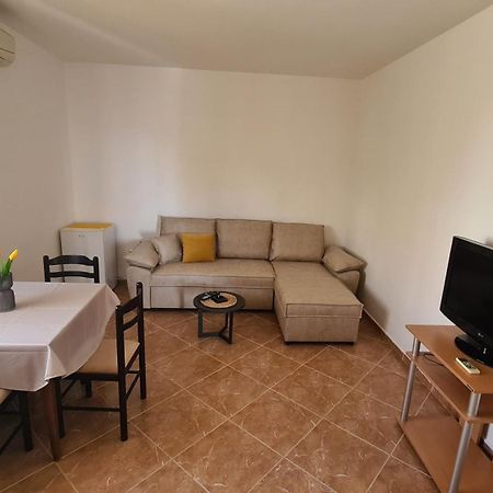 Apartments Mare Ulcinj Eksteriør billede